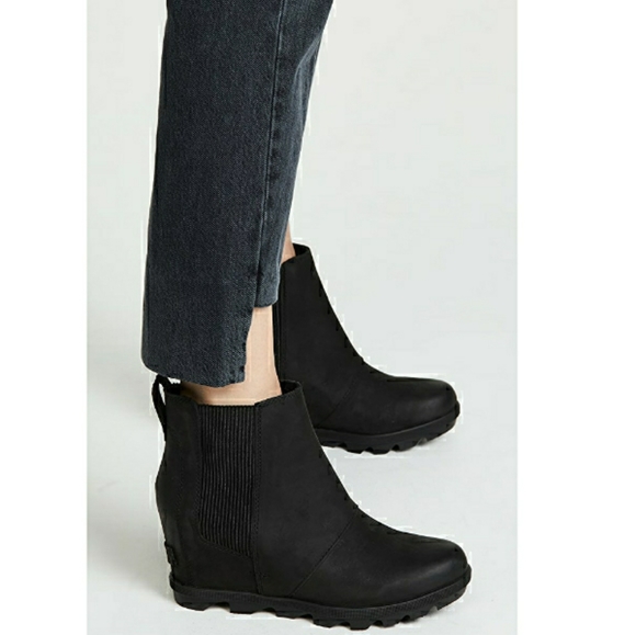 sorel chelsea wedge boot